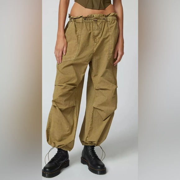 Urban Outfitters sloan nylon baggy balloon pant distressed drawstring - Picture 1 of 6